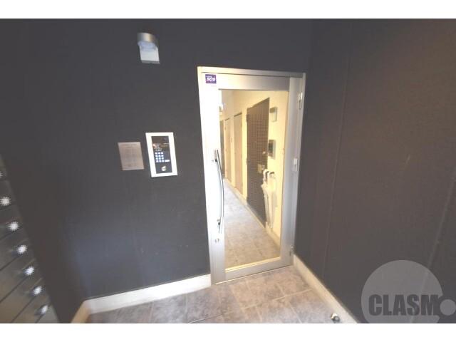 15/24 エントランス