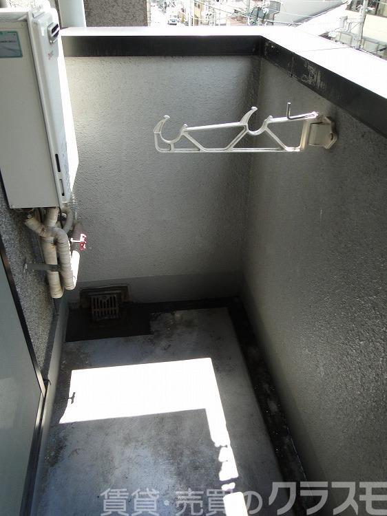 26/30 バルコニー