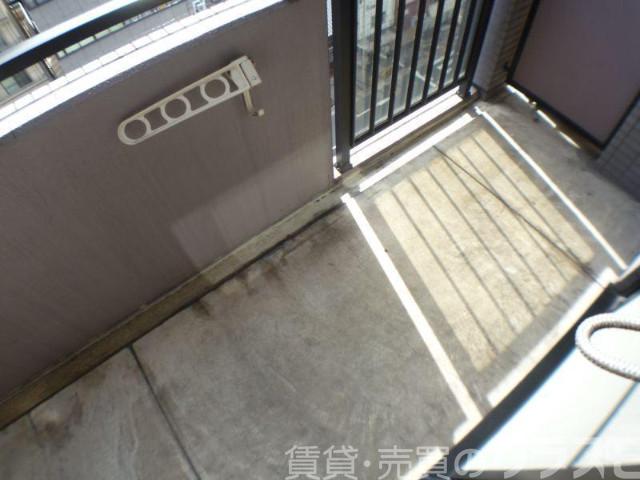 25/30 バルコニー