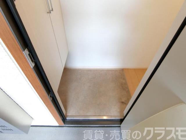 18/30 玄関