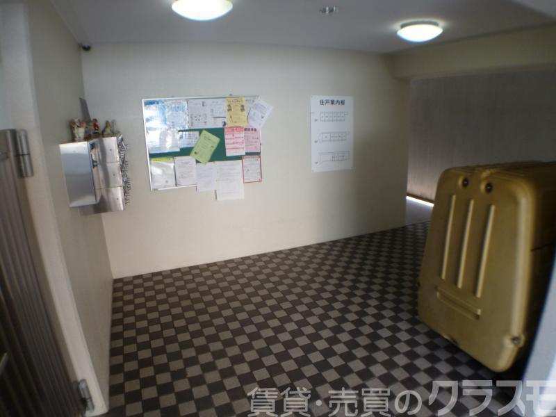 29/30 エントランス