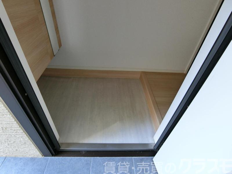 15/30 玄関