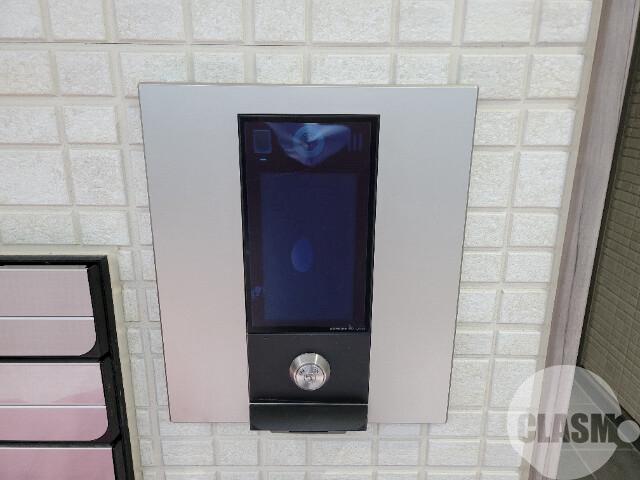 20/26 エントランス