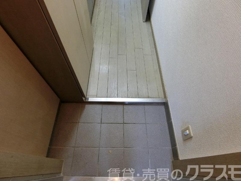 14/30 玄関