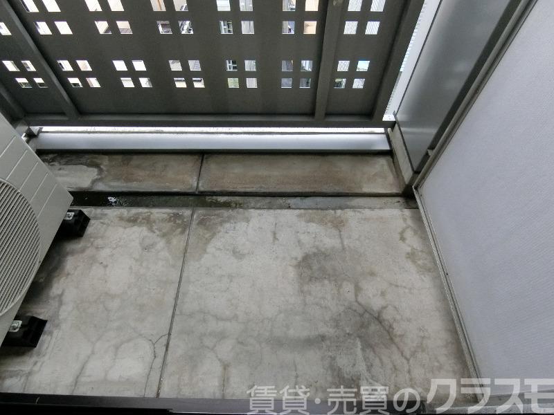 25/30 バルコニー