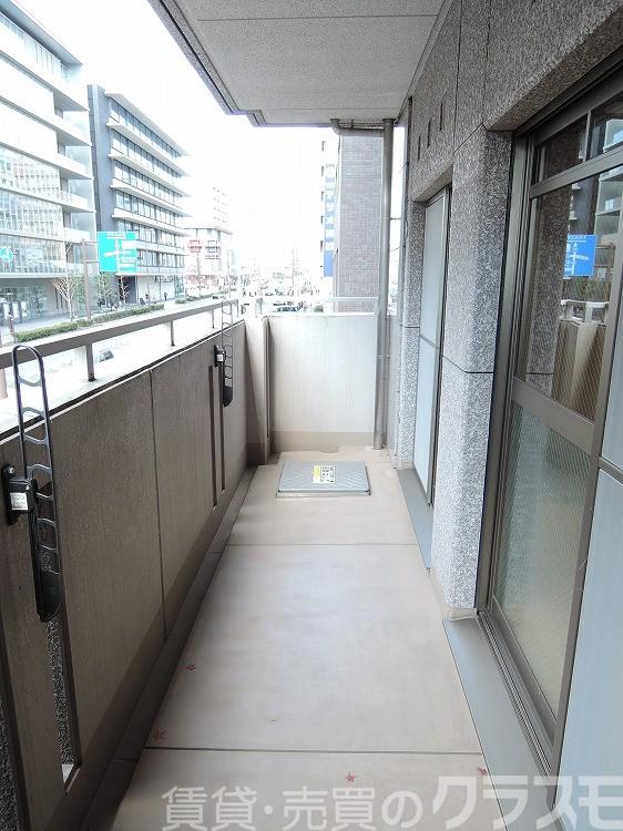 26/30 バルコニー