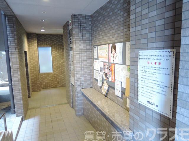 29/30 エントランス