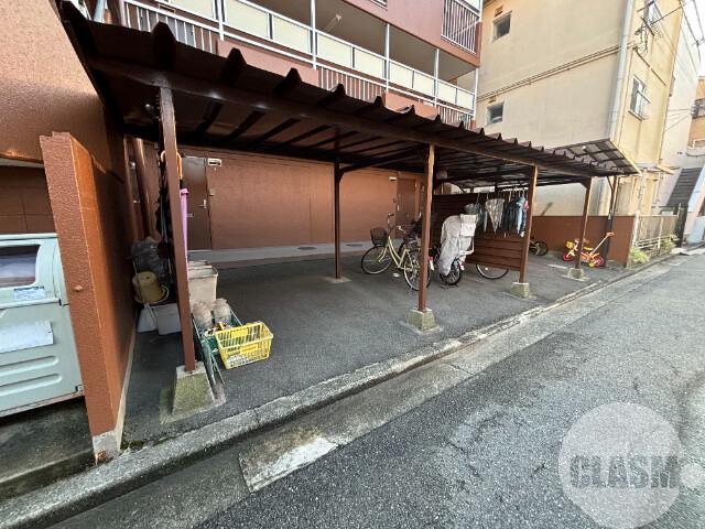 17/22 エントランス