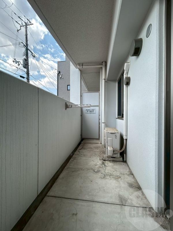 15/23 バルコニー