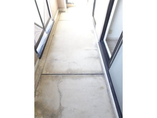 13/30 バルコニー