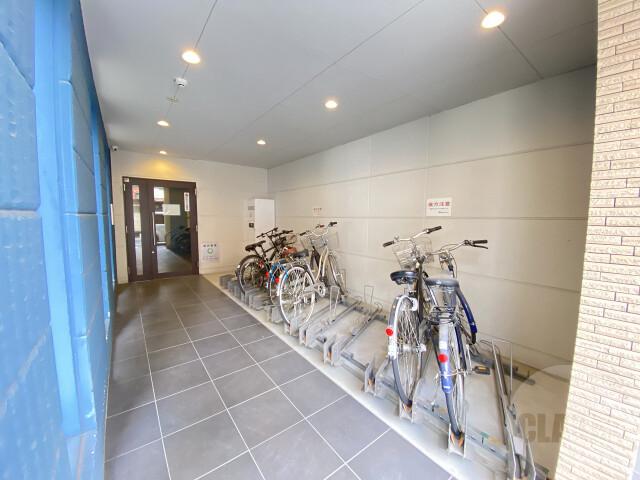 19/29 エントランス