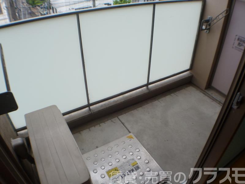 26/30 バルコニー