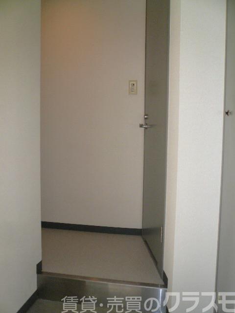 18/30 玄関