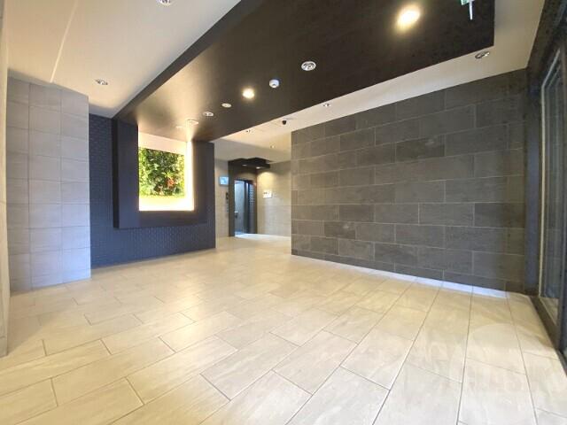 13/26 エントランス