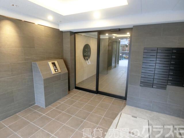 29/30 エントランス