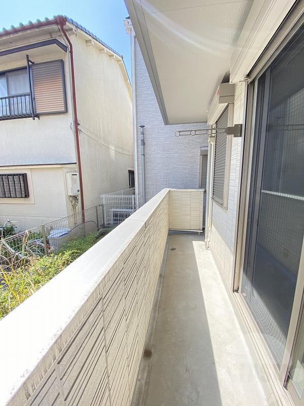 23/30 バルコニー