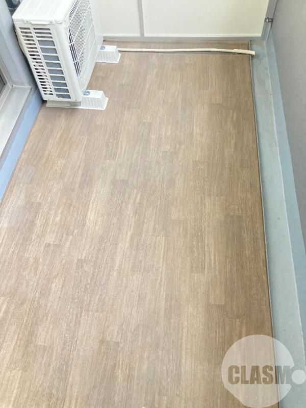 16/27 バルコニー