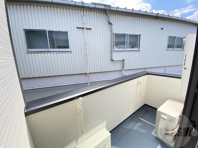 13/25 バルコニー