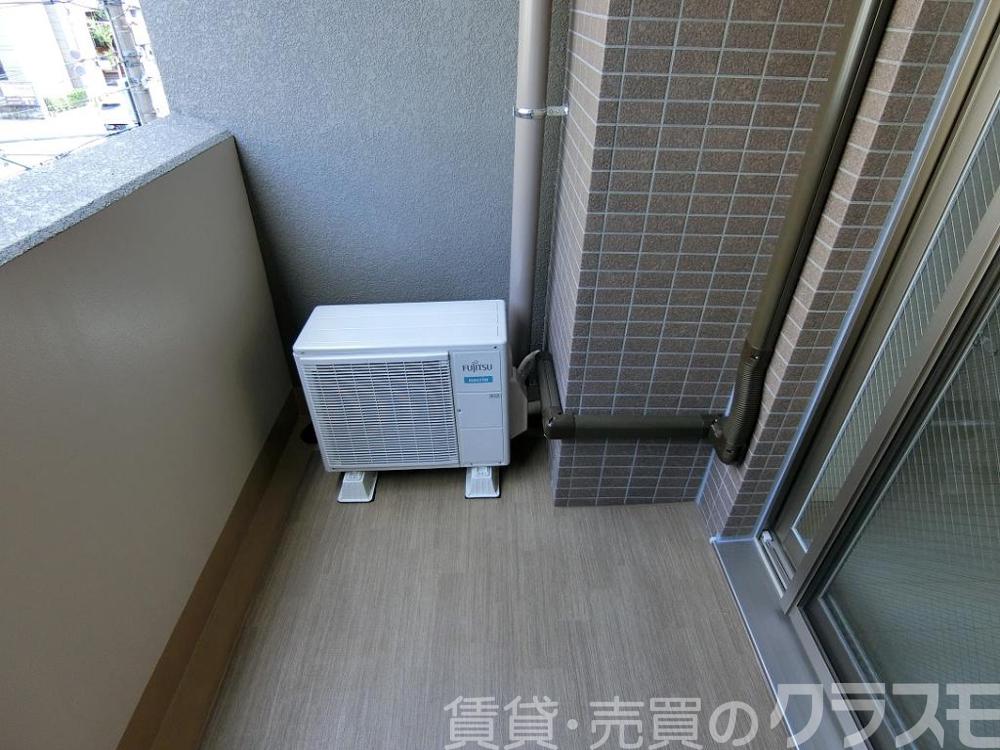 23/30 バルコニー