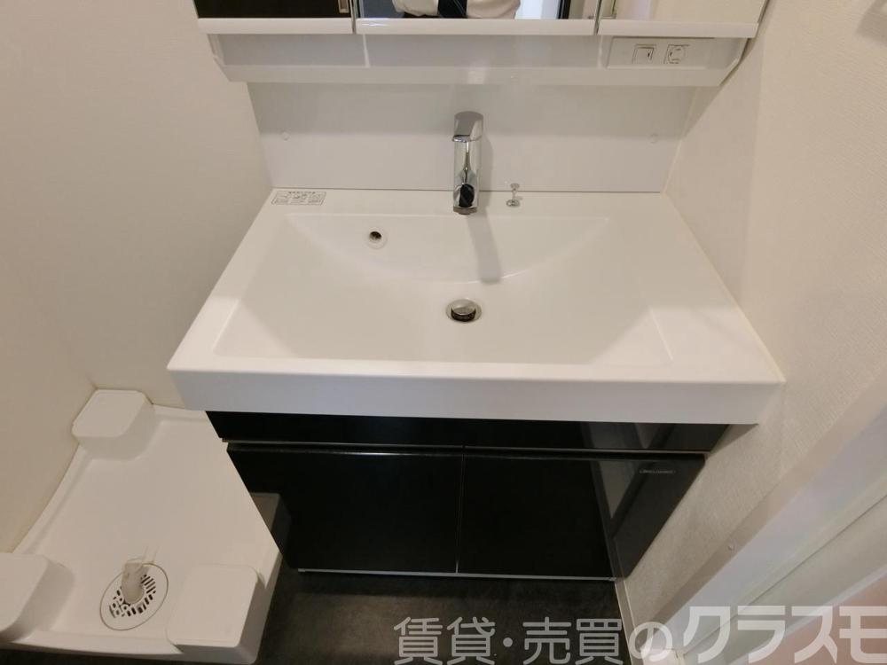 22/30 洗面