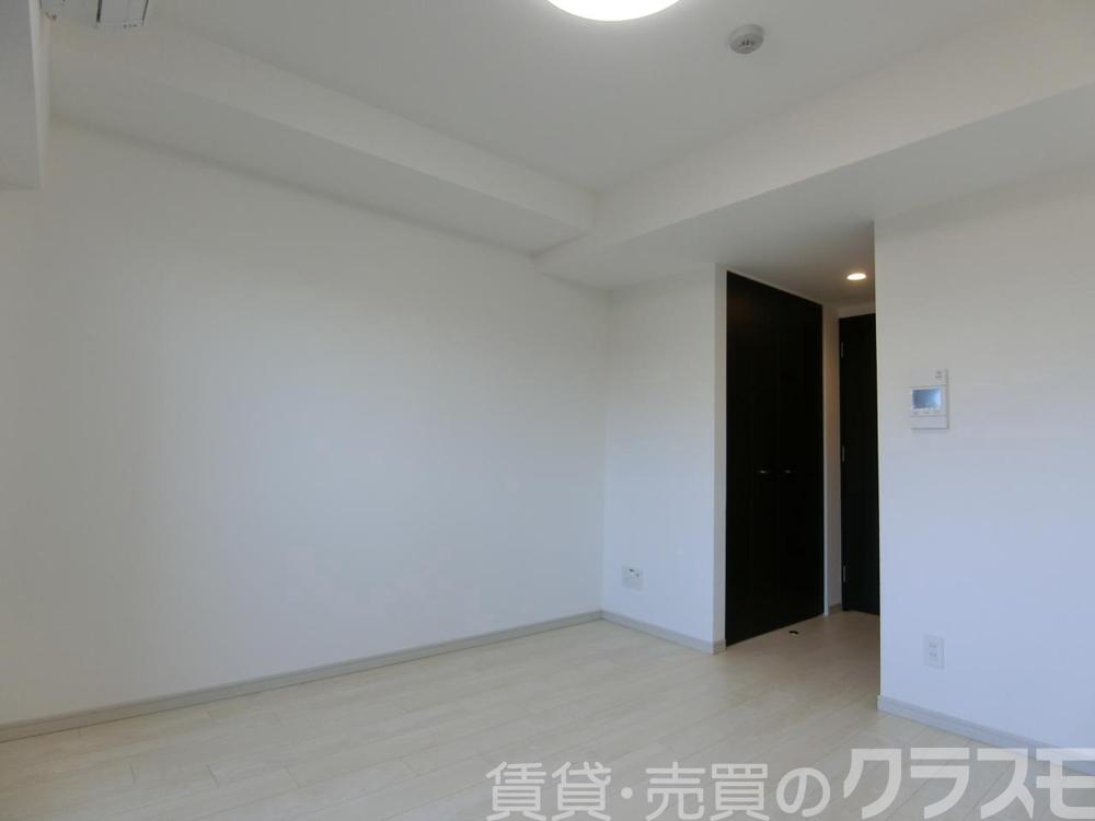 13/30 寝室