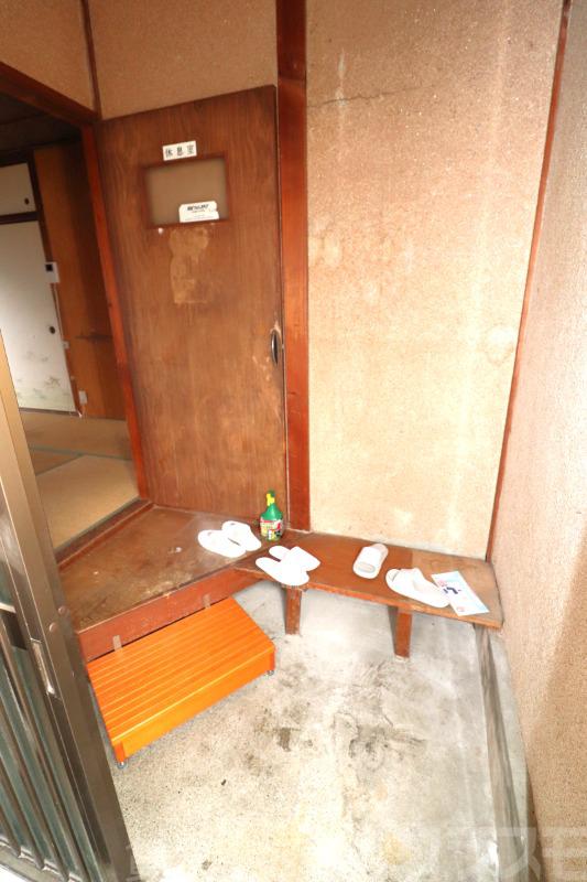 4/18 玄関