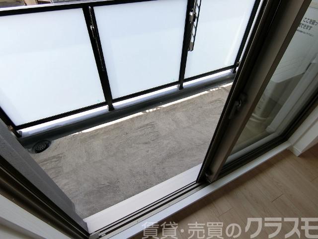 25/30 バルコニー