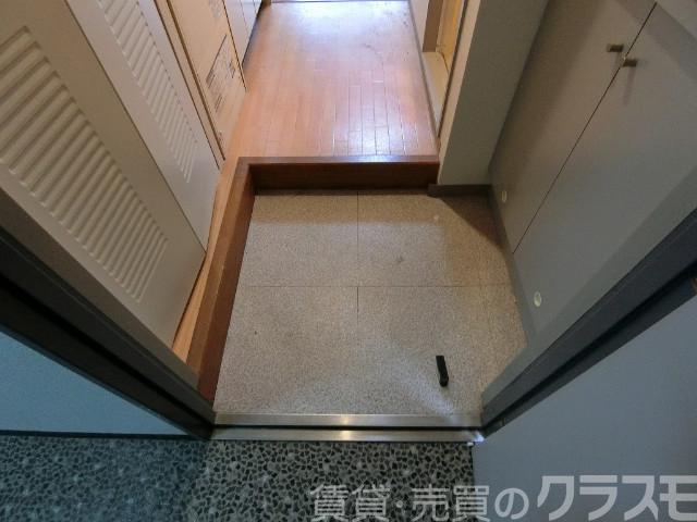 17/30 玄関