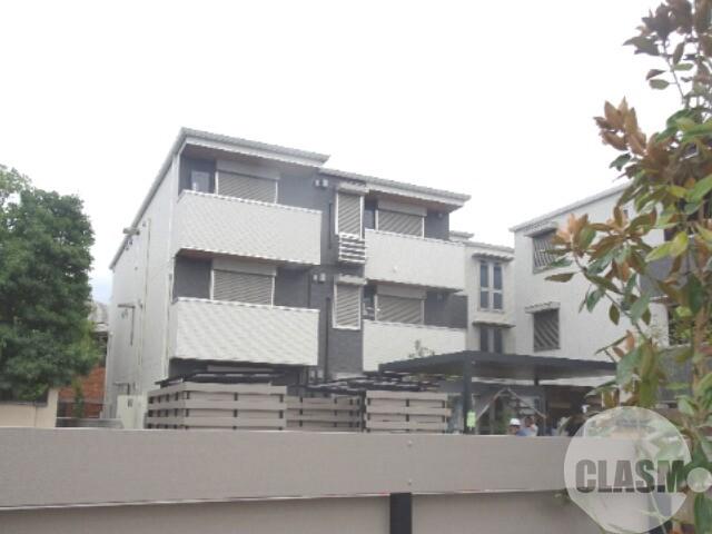 20/30 エントランス