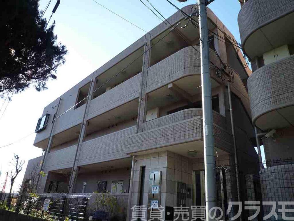 14/15 エントランス