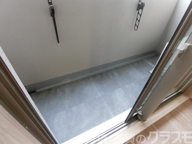 23/30 バルコニー