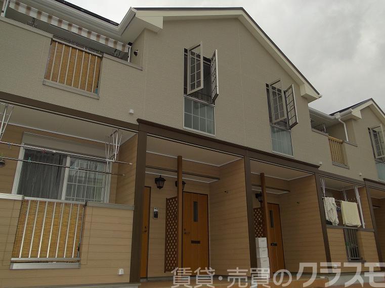 30/30 エントランス