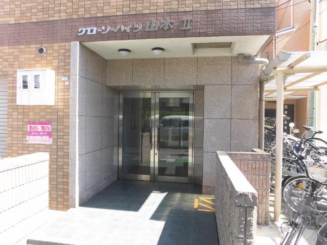 22/30 エントランス