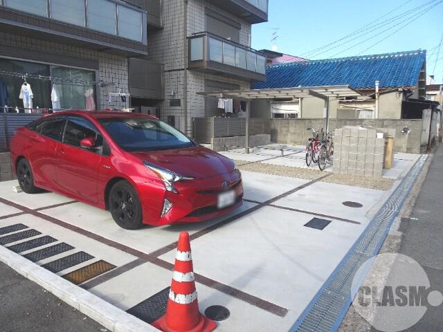 15/20 駐車場
