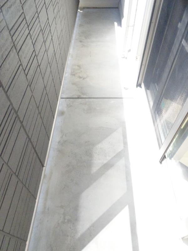 17/30 バルコニー