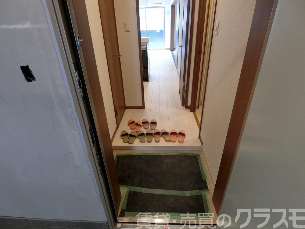 18/30 玄関
