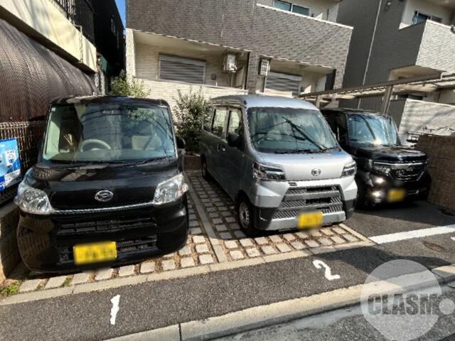 20/30 駐車場