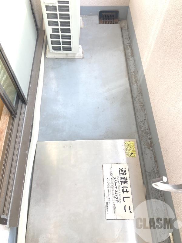 13/30 バルコニー