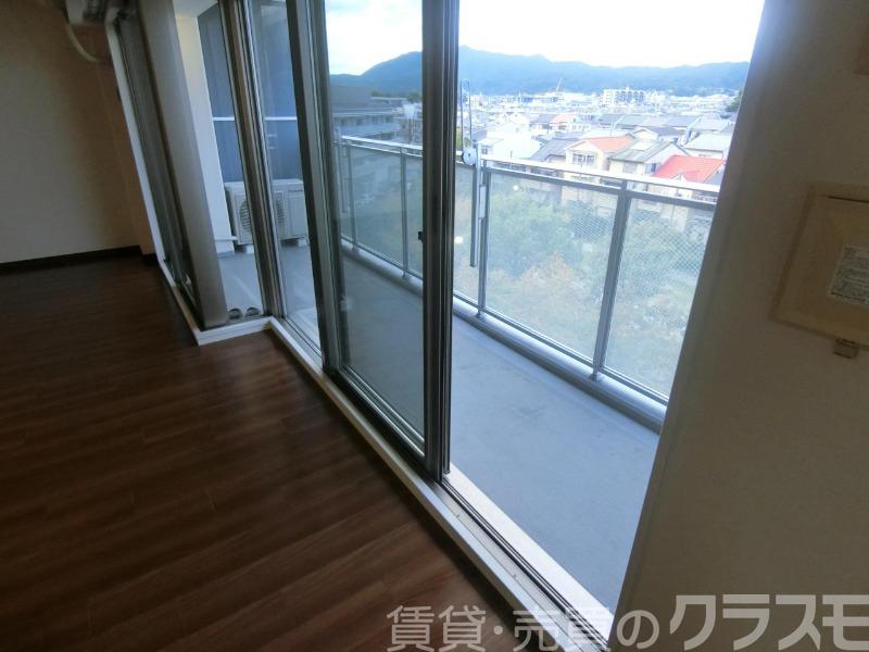 23/30 バルコニー