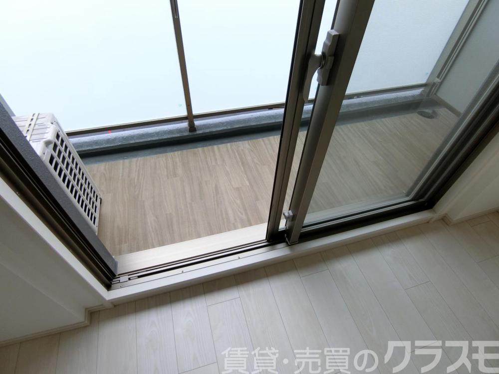 23/30 バルコニー