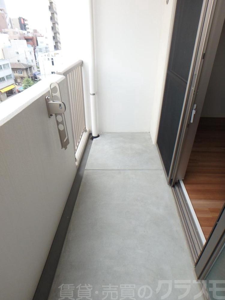 18/30 バルコニー