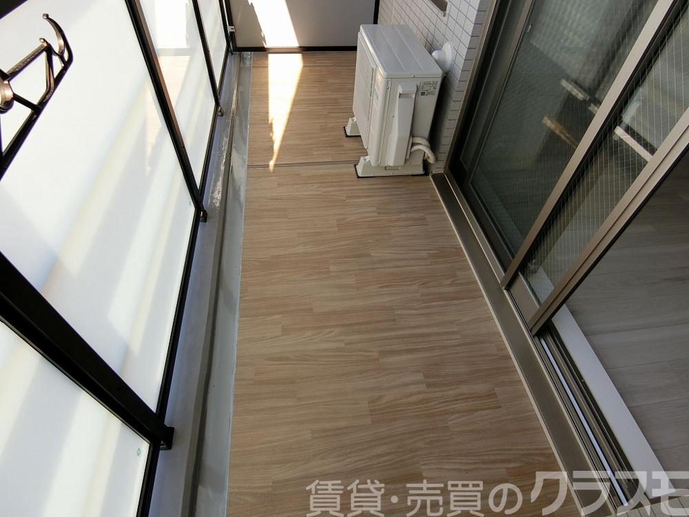 26/30 バルコニー