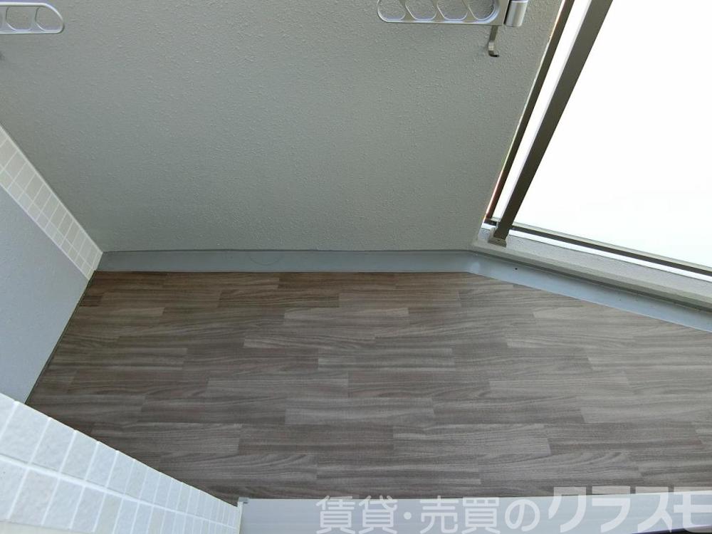 26/30 バルコニー