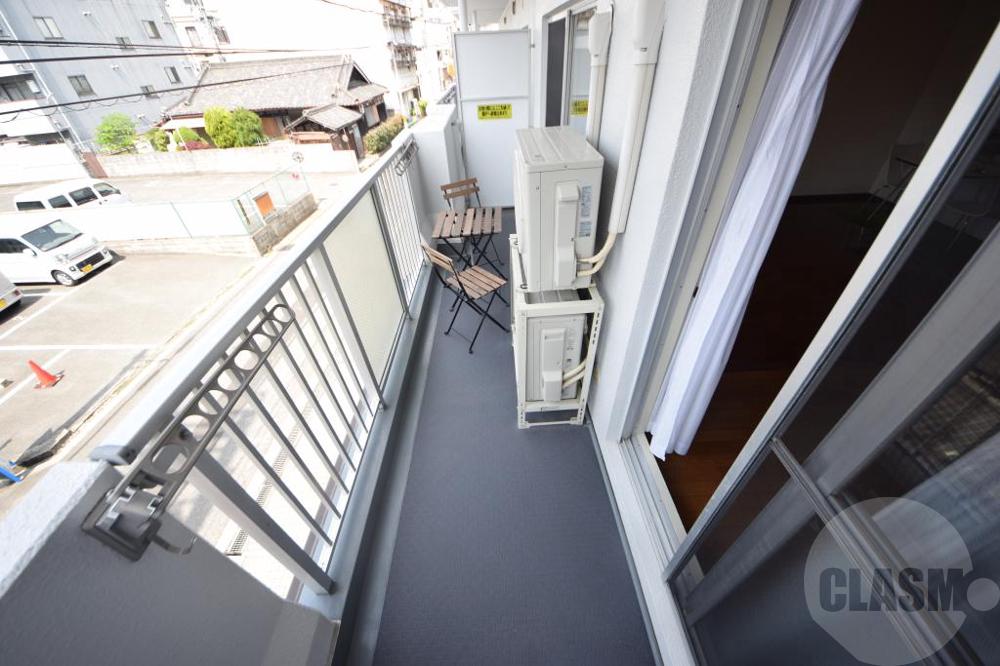 13/30 バルコニー