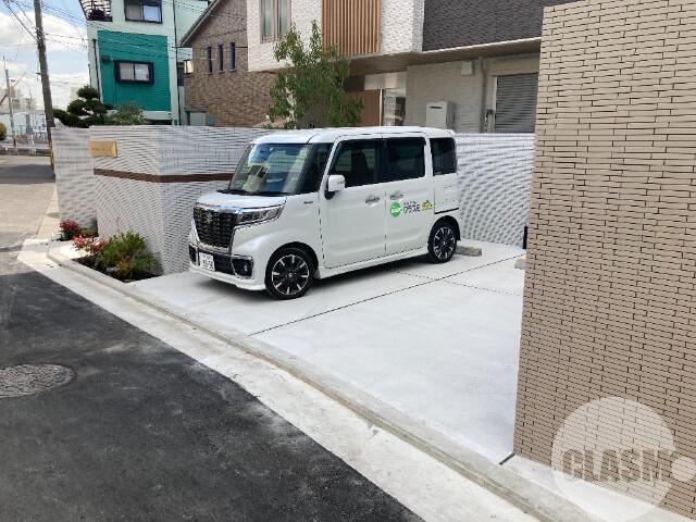 23/30 駐車場