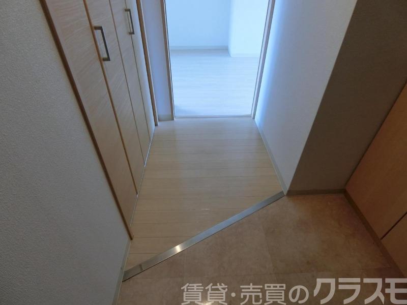 17/30 玄関