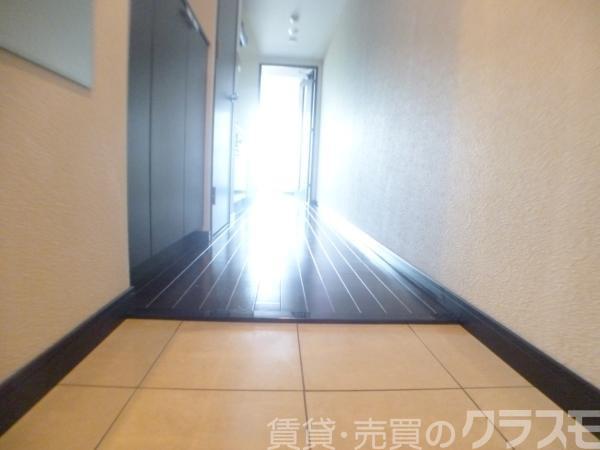 17/30 玄関