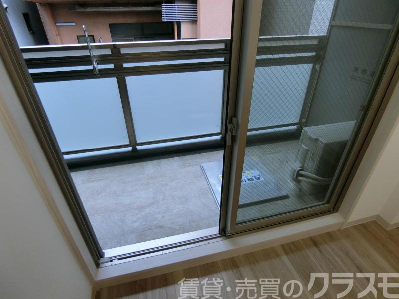 23/30 バルコニー