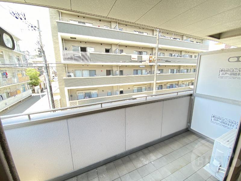 15/28 バルコニー