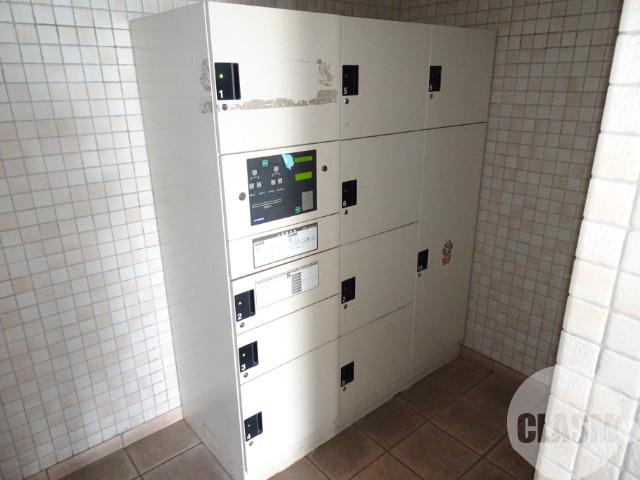 22/30 エントランス